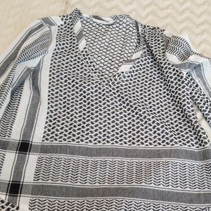 Assembly brand black weight multi print top